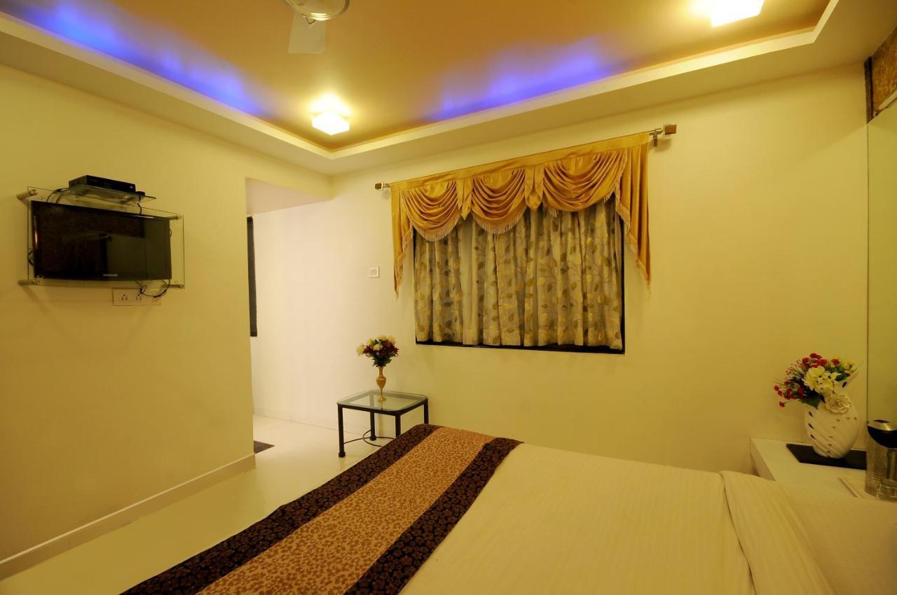Hotel Vyankatesh & Pure Veg Restaurant Mahābaleshwar Exteriér fotografie